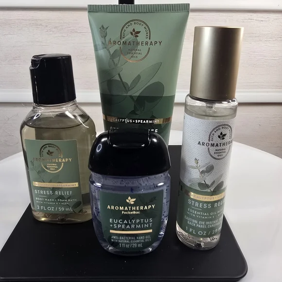 Eucalyptus Spearmint Bath Set - Picture 2 of 5